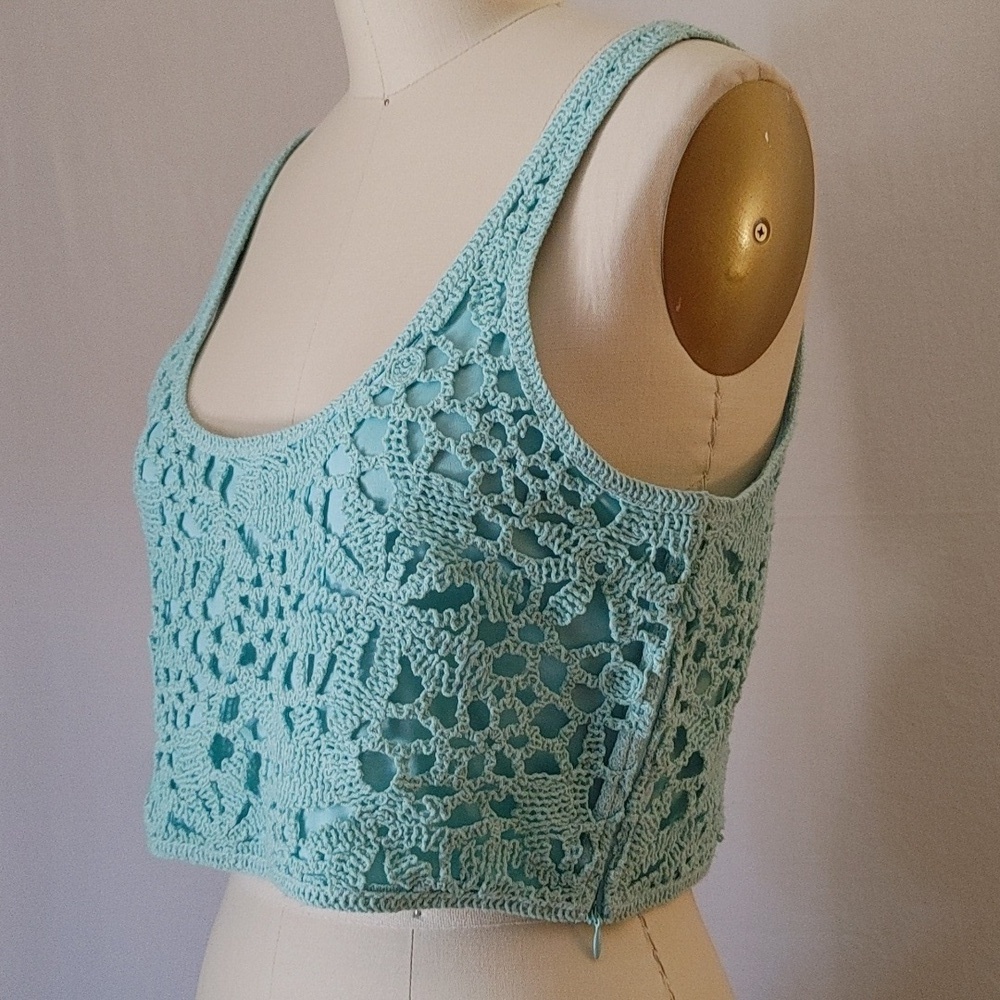 House of Harlow 1960 Turquoise Embroidered Crop Top Size S